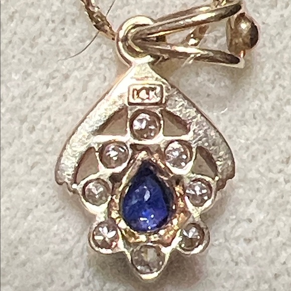 Elegant 14kGold Sapphire and Diamond Jewelry Set - Picture 6 of 8